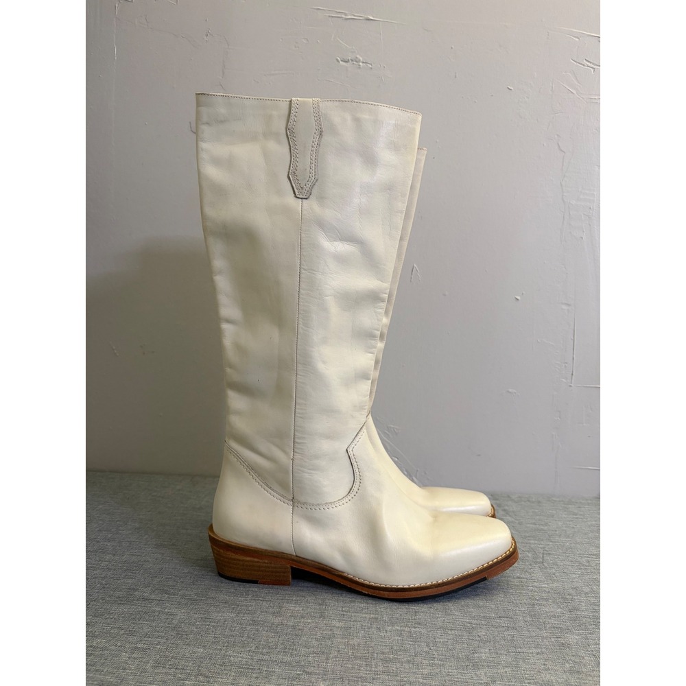 Vintage Foundry Co. Tall Boots Womens 7.5 Cream VFL‎ 225 Leather Square Toe Zip